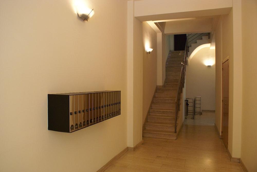 Fisa Rentals Aribau Барселона Экстерьер фото